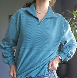 Vintage blue pullover